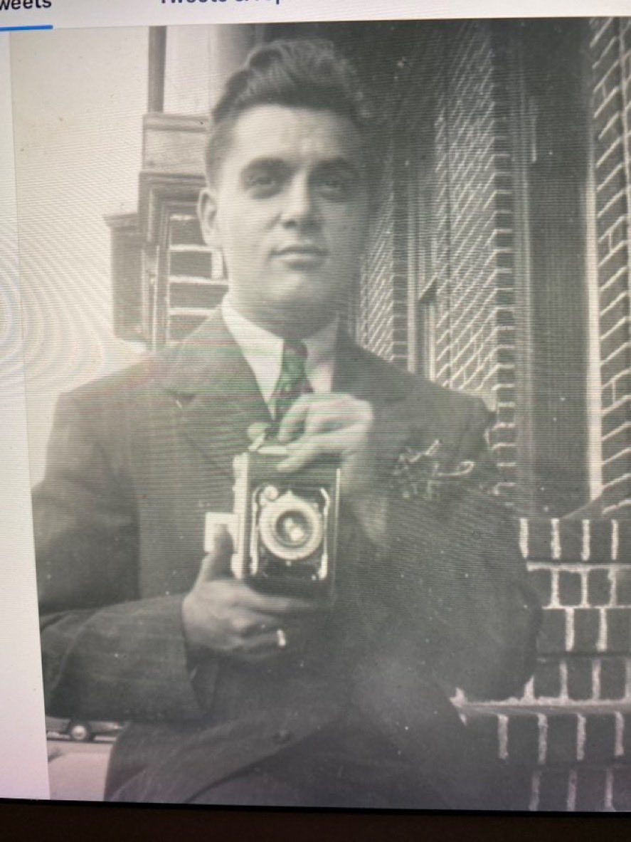 Here's looking at you, kid! Jack Kirby, comic book artist/storyteller/ auteur, descendant of immigrants, WW2 Vet, proud American! Impoverished childhood. Passionate defender of those in need!Lover of democracy! ❤️
