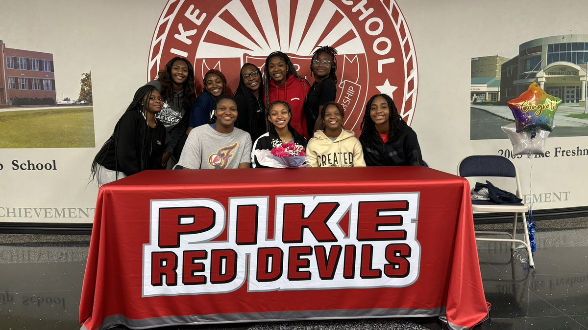 Congratulations to Genesis Boyd on signing her National Letter of Intent to continue her academic and athletic career at Saint Mary’s of the Woods College! We are so proud of you & know you’ll continue to do great things! @smwctf @SMWCAthletics @AshlynGenesis #PikeProud