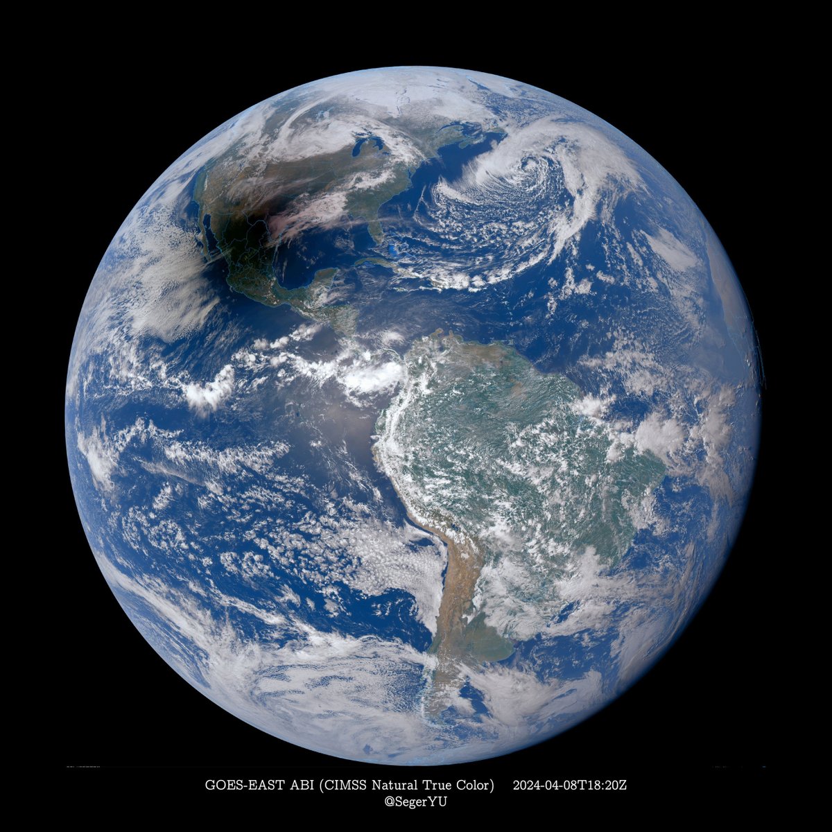 Here's what the recent North American solar eclipse looked like from space. The image was taken by the geostationary satellite GOES-EAST 🌎