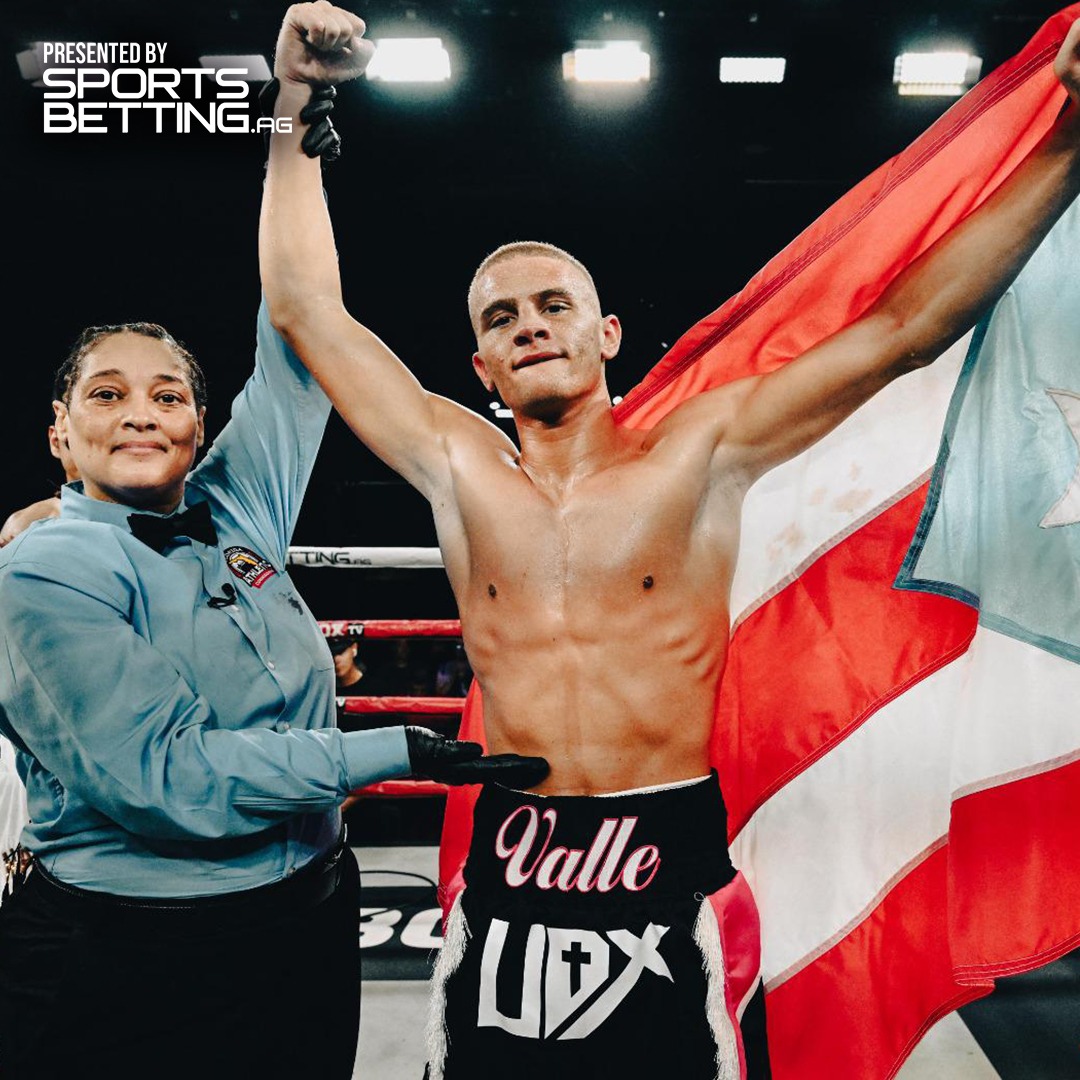 DOMINIC VALLE: GANADOR POR TKO❗ 👉 Sintonizalo en proboxtv.com/boxing-schedul… 🥊 ¡No te pierdas la acción! Traído a usted por: Sportsbetting.ag #ProboxWNF #ProBoxTV #boxinglive #boxeo