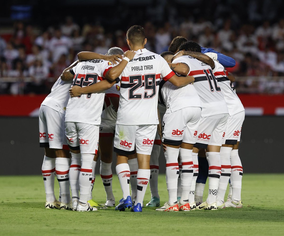 somosaopaulinos's tweet photo. FIM DE JOGO: SÃO PAULO 2X0 COBRESAL

Com gols de André Silva e Calleri, São Paulo vence o Cobresal pela segunda rodada da Libertadores.

O próximo jogo do Tricolor será contra o Fortaleza, sábado (13), às 21h, no MorumBIS.

Deixe sua opinião sobre o jogo, torcedor 👇 https://t.co/mOtmwSRsq2