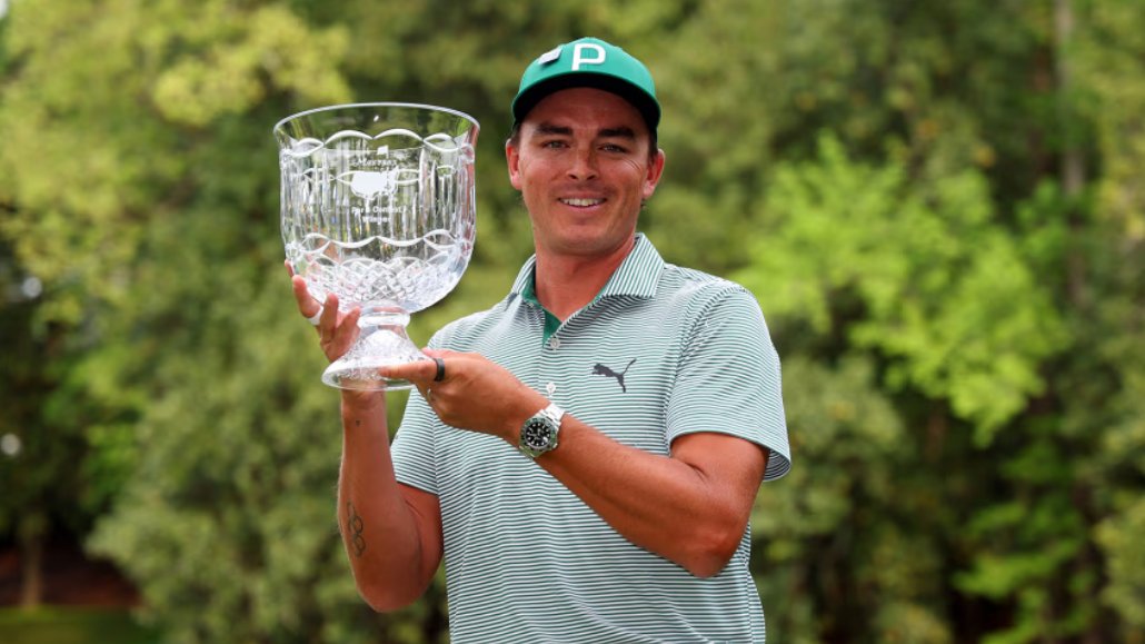 RICKIE FOWLER WINS MASTERS PAR 3 CONTEST, FIVE PLAYERS MAKE ACE thegolfgear.us/blogs/news/ric… #golf #golffuny #golfswing #golflife #golfer #golfgirl #golffails