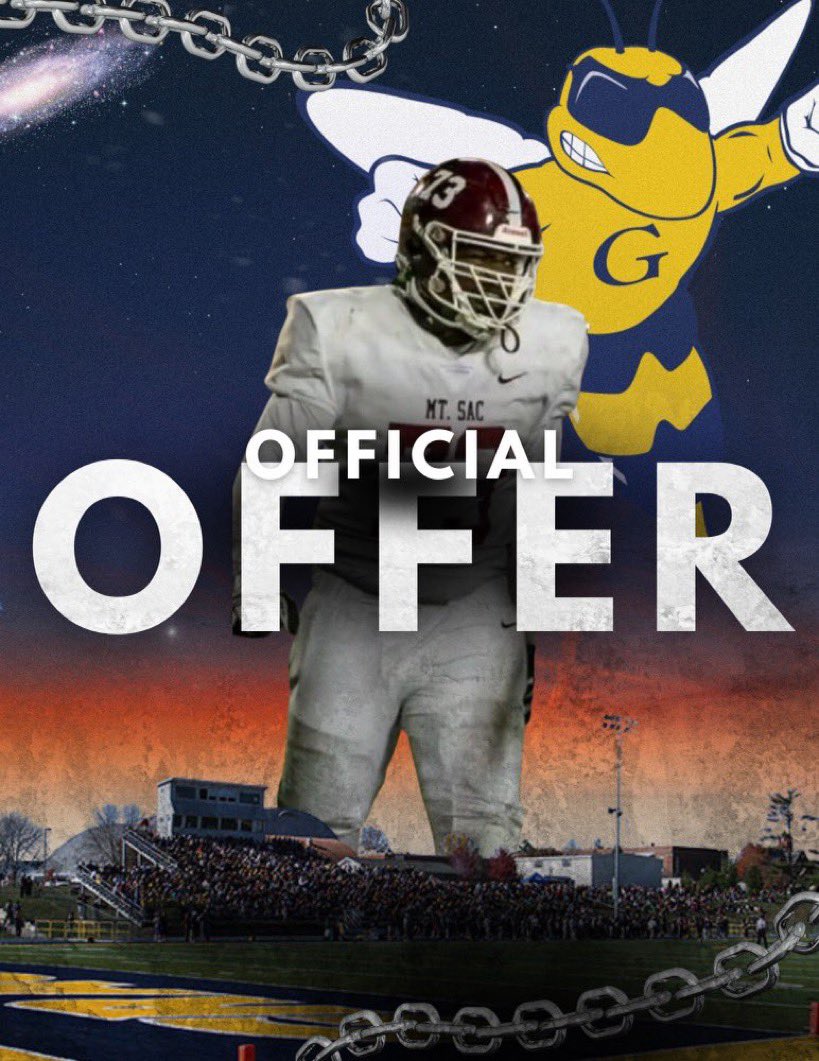 73mw1173's tweet photo. After a great conversation with @CoachStaback &amp; @CoachKoppelmann  I have been offered another opportunity to continue my athletic and academic career @GracelandFB  @CoachRamirezOL @mtsacfootball @OfficialBobbyP @CoachLJJohnson @55FatBoi https://t.co/KMQHeYLflo