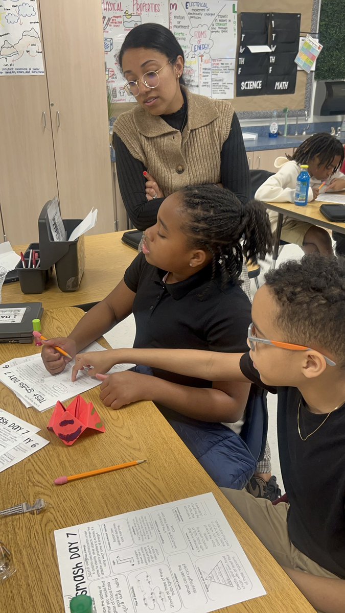 Tyesha Smith Lowe (@lowetyesha) on Twitter photo TEACHING and LEARNING in full gear at Lake Ridge Elementary. <a href="/LREiServe/">Dr. Amanda McCarther</a> <a href="/LRELonghorns/">Lake Ridge Elementary</a> TEACHING and LEARNING in full gear at Lake Ridge Elementary. <a href="/LREiServe/">Dr. Amanda McCarther</a> <a href="/LRELonghorns/">Lake Ridge Elementary</a>