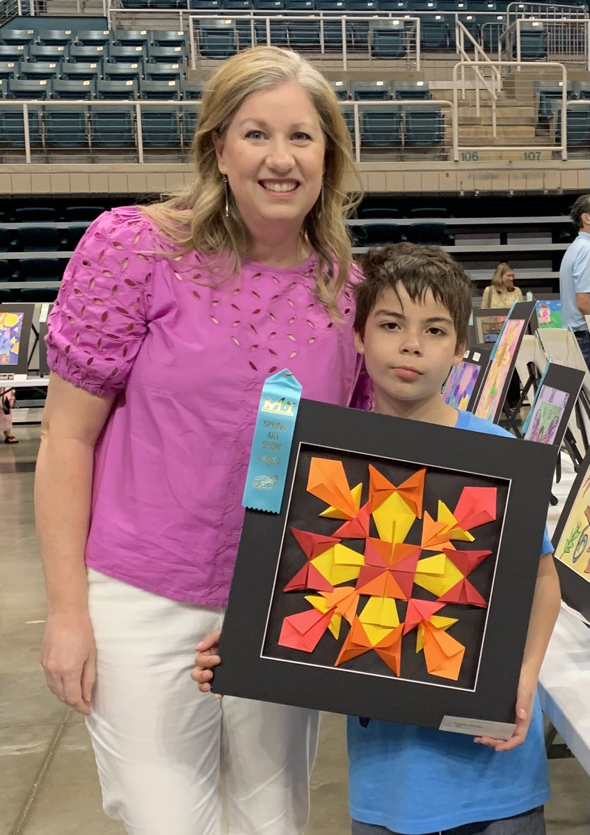 Our Bengal artists represented Bryant well tonight at the Katy ISD Spring Art Show!  I feel so proud and privileged to watch these children learn and grow throughout their time in elementary. #bengalpride <a href="/KatyISDFineArts/">Katy ISD Fine Arts</a>
