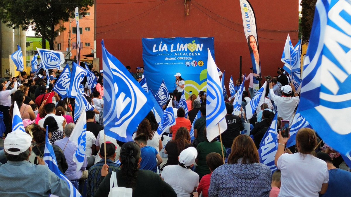 Gracias a mis vecinas y vecinos de Santa María Nonoalco por su gran recibimiento, seguiremos trabajando juntos para mejorar su colonia y todo Álvaro Obregón. #LíaLimón 💪🍋 #MásLimón #LíaParaLaAlcaldía