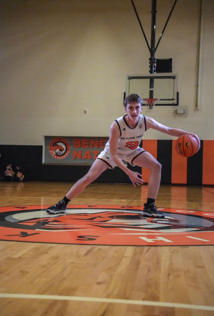 Carter Funk
6' 4" 175 LBS
Skyline Prep High School
Phoenix, AZ
Class of 2025

Spring 2024 YouTube video link:
youtu.be/1JVMkC3haJY?si…