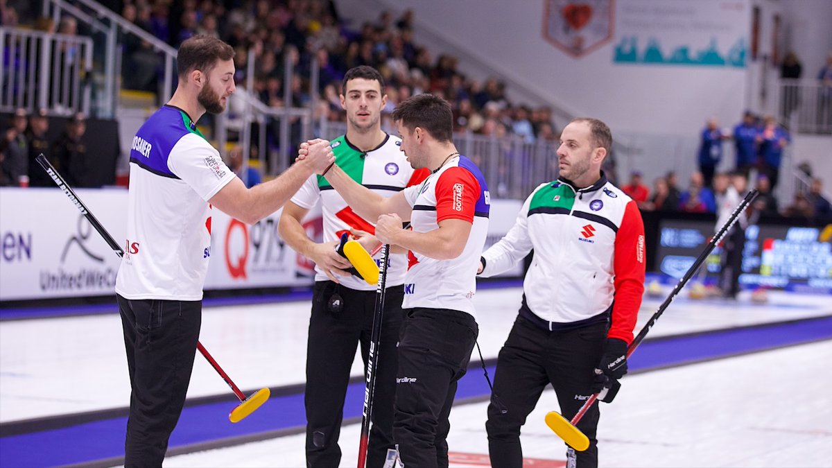 A Toronto (Canada), prosegue il Players’ Championship, quinto e ultimo appuntamento stagionale del Grand Slam of Curling. L’Italia è presente sia con la squadra maschile che con quella femminile. Stefania Constantini, Elena Antonia Mathis, Giulia Zardini Lacedelli e Marta Lo…