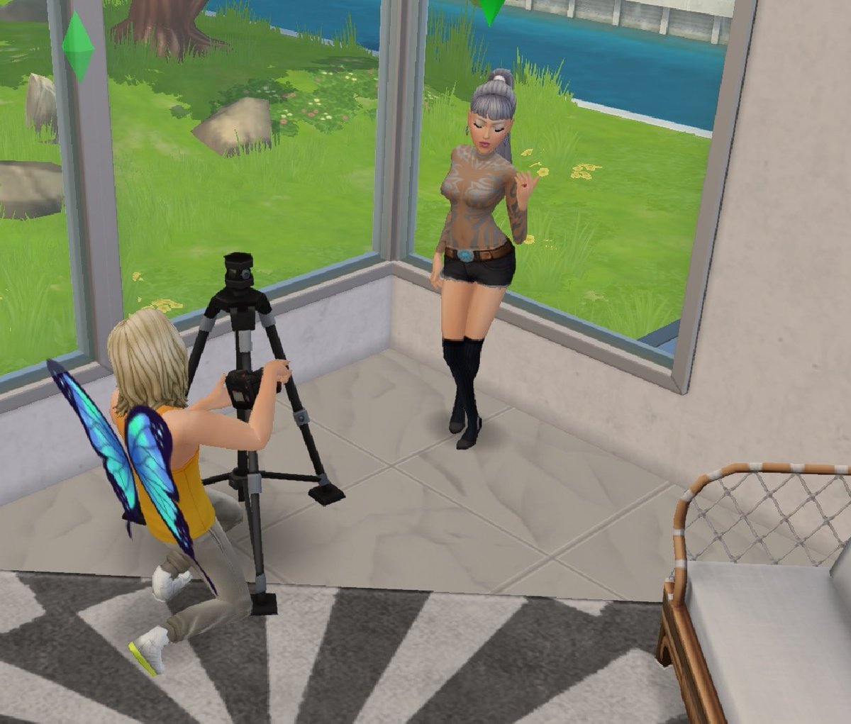 #TheSimsMobile 

Getting ready for the Picture Perfect Career 😆