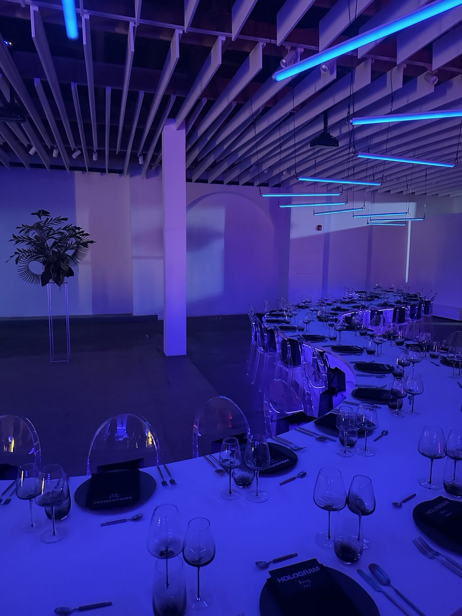 theumbrellanyc's tweet photo. For ETHDenver, one of the largest blockchain trade shows globally, @Wormhole, in partnership with @AMD and @base , commissioned @theumbrellanyc  to create and produce a series of events to publicly launch their new experiential series: Club Hologram.
www.theumbrella/clubhologram https://t.co/Ce9461zfTT