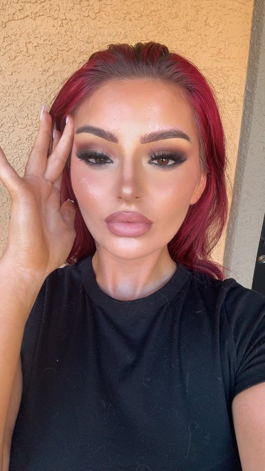 Hi I&rsquo;m back https://t.co/dCKquL5MA0