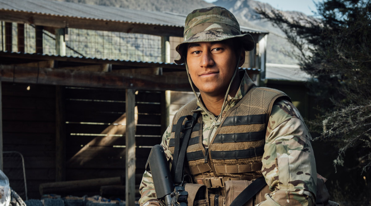 STORY📰 Kaliomiha Talamahina is the youngest of 61 graduates from this year’s #NZAirForce recruit course and says that youthful starting point gave him the drive to succeed. Read more ➡️nzdf.mil.nz/kaliomiha-tala… #Force4NZ