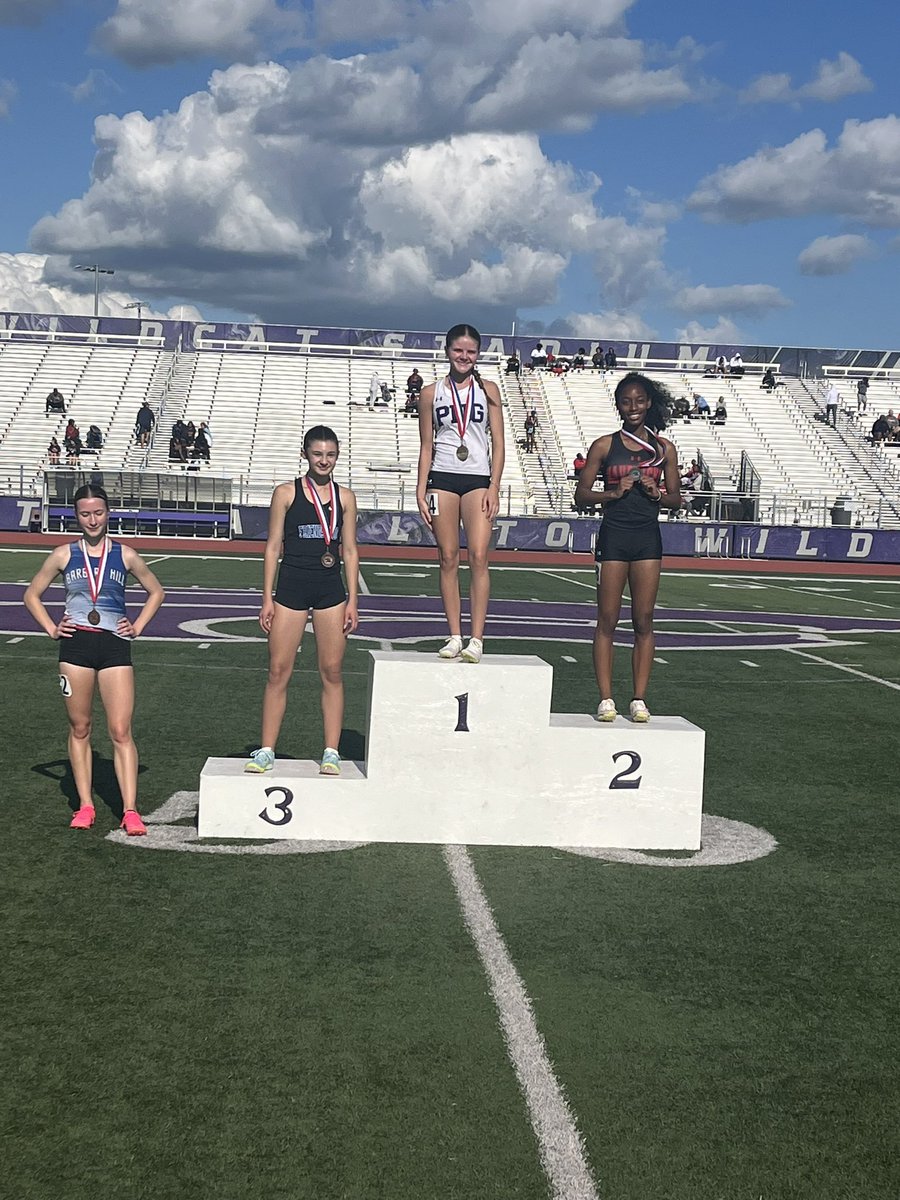 CoachEllisPNG's tweet photo. Great day at the Area meet for Morgan Campbell!
🥇3200
🥇800
🥇1600
On to Regionals! https://t.co/w4s5fO0M5q