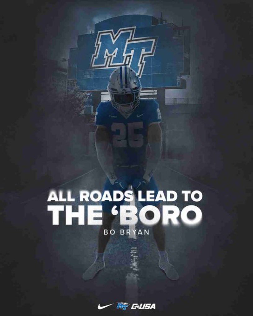 Excited to be back on campus for the spring game. @MT_FB @CoachBaerHunter @bigk73 @CoachBodie4 @Coachgut @CoachCrane_RHS @Rockvale_FB