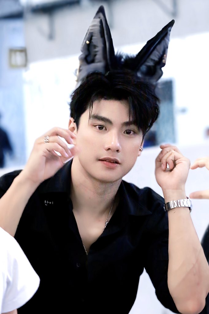 멍멍 늑대🐾

<a href="/ohmpawatt/">Ohmpawat</a> 

#ohmpawat