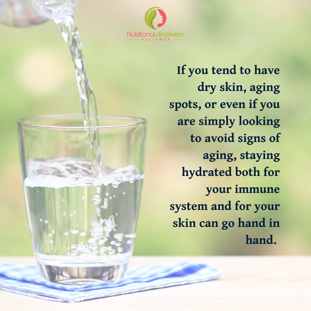 If you tend to have dry skin, aging spots, or even if you are simply looking to avoid signs of aging, staying hydrated both for your immune system and for your skin can go hand in hand.

#hydratedskin #dryskin #hydration