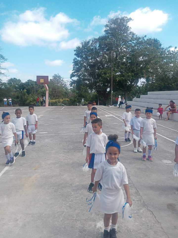 🇨🇺|| Inauguramos la primera Casita Infantil en el municipio villaclareño de #Encrucijada. Fue un amanecer colmado de emociones y alegrías, otro sueño que se hace realidad con el concurso de todos. #VillaClaraConTodos #YoRindoCuenta