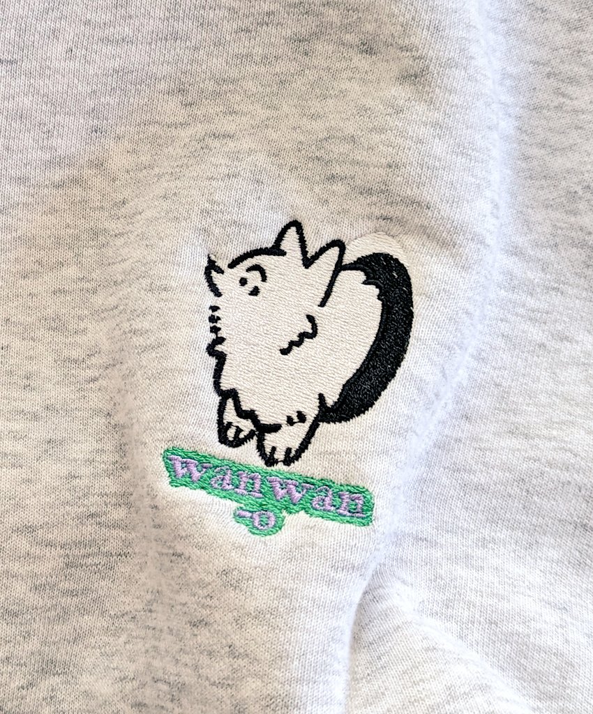 kannnco9's tweet photo. #cornerprinting さんでハーフジップスウェットにわんお刺繍してもらったのが届いた！
刺繍かわいいのでは♡◡̈ https://t.co/Nv56JWOjIl
