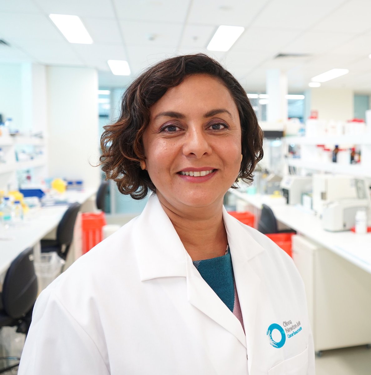 A new study by @onjcri x La Trobe Cancer Medicine scientists has found that #Bazedoxifene has remarkable potential as an anti-cancer agent in the fight against #ColorectalCancer. Congrats to @chand_ashwini & @DmelloRhynelle on this fantastic discovery. onjcri.org.au/latest-news/ba…