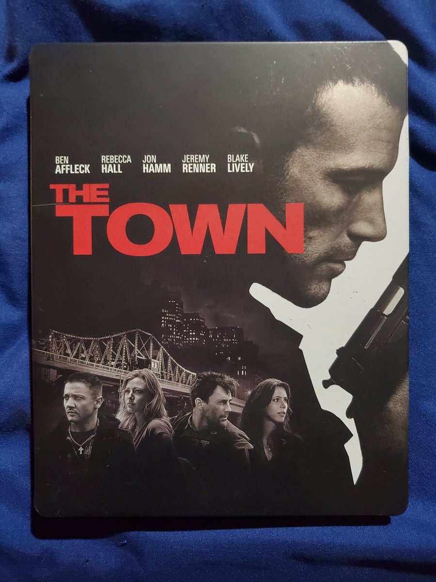 @GRCinemaTicket The Town is one of the greatest bank heist nailbinding thrillers around 🔫🔫🔫🔫