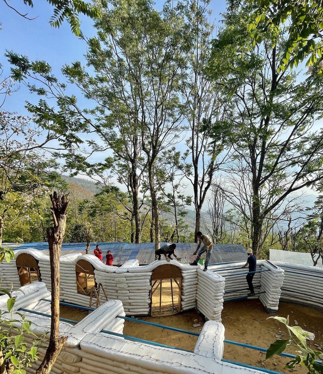 consciousimpct's tweet photo. Our newest earthbag construction is underway and it will be a dormitory!!!

After 9 years of camping, we are so excited to finally build a permanent structure to house the amazing volunteers that come to visit us.

Come check out our project in Nepal!

#earthbags #naturalbuilding https://t.co/eAveXdcXwe