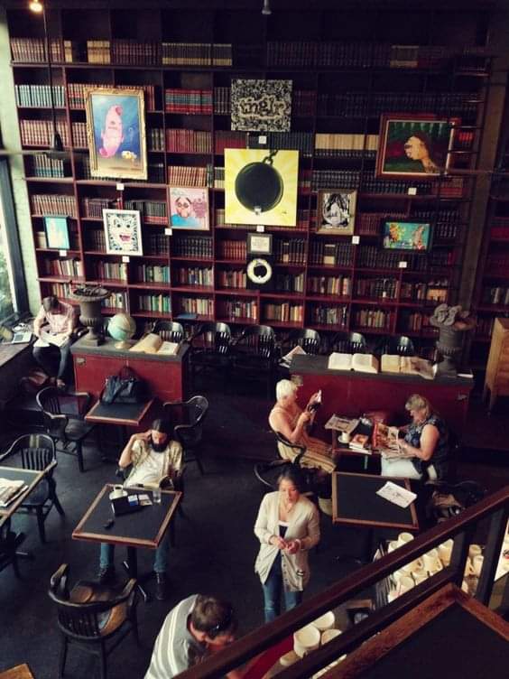 Bibliotecas maravillosas. 

Café/Biblioteca en Seattle.