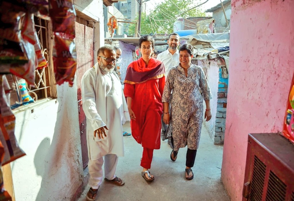 AAP Leader and Delhi Cabinet Minister Atishi will hold ’Jail Ka Jawab Vote Se’ Door to Door Campaign in Delhi Today....

Time: 10:30 AM
Date : Thursday, 11 April 2024

📍 Venue Moongfali Chowk, Govindpuri Extension
@AtishiAAP