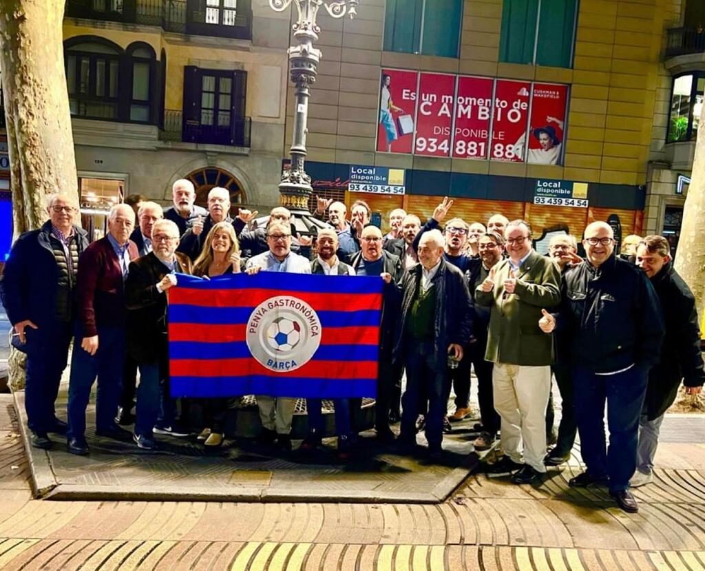 pbgastronomica's tweet photo. Reviveix els vuitens de final de la Lliga Europa al nostre web! Al febrer de 2023, el @ManUtd_Es es va enfrontar al @FCBarcelona i vam estar al restaurant #Canaletes Cervesaria gaudint de la gastronomia. Aquest lloc històric és testimoni de grans triomfs.
https://t.co/oD86XdKmJN https://t.co/tFVvQf6Ls4