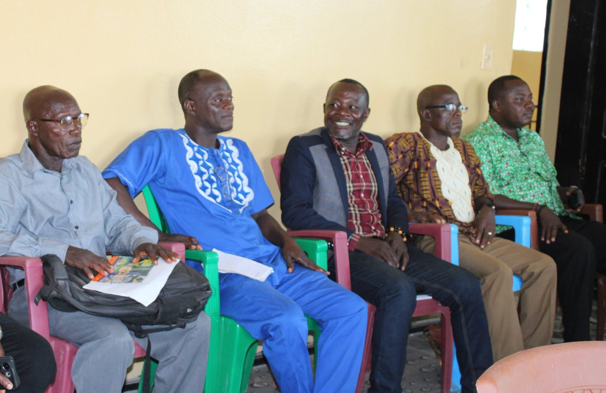 Grand Gedeh County authorities, led by Acting Supt. Hon. Washington Yonly on 8 April at a meeting in Zwedru expressed gratitude to @UN_Liberia & dev. partners for the essential interventions that are benefitting the people including County Service Center. t.ly/sT_rr