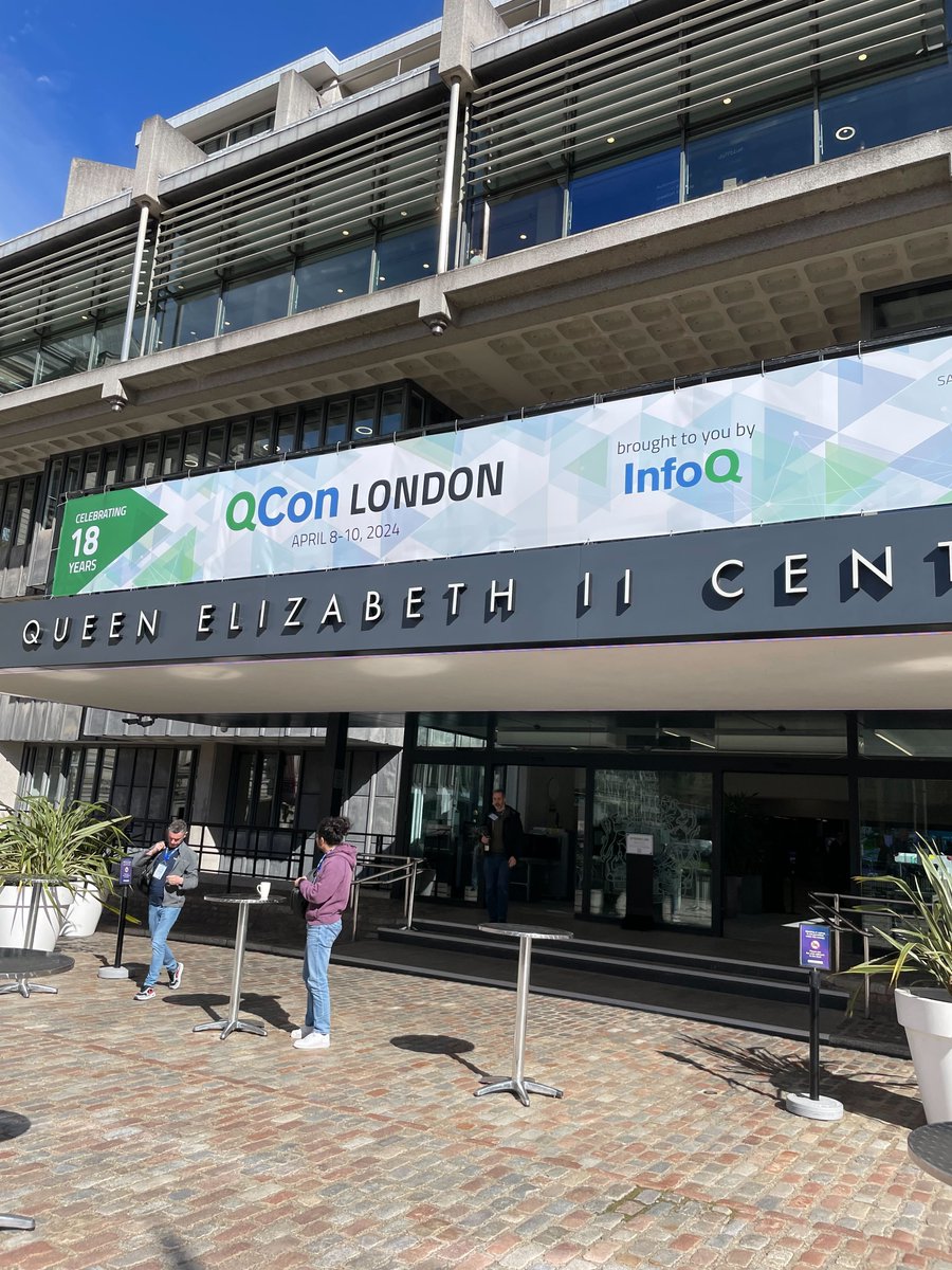 We had a fantastic day yesterday at #QCon! James Munro took the stage for his talk on 'Why a Hedge Fund Built Its Own Database'. It was fantastic to engage with such a passionate tech community! #ArcticDB @qconlondon