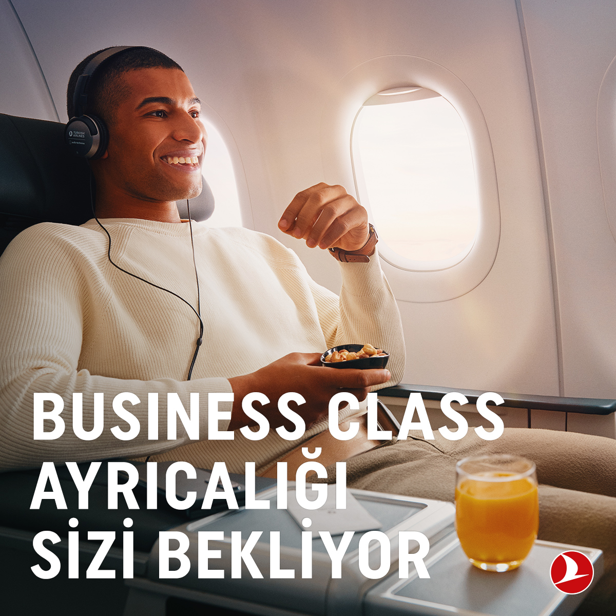 ✈️
Business Class ayrıcalığı ile kusursuz bir seyahat deneyimi sizi bekliyor!

Dünya standartlarında ürün ve hizmetler sunarak seyahatinizin her anını eşsiz kılıyoruz. Şimdiden keyifli yolculuklar dileriz.

#TürkHavaYolları