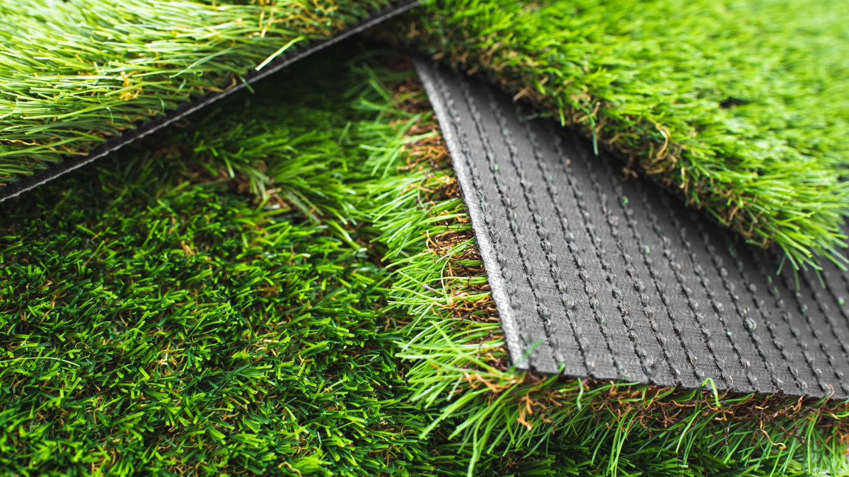 Considering artificial grass for your garden? Think again! 🤔 In our blog, we delve into the hidden environmental costs of fake turf. From plastic pollution to habitat destruction, discover why sustainable landscaping is the way forward.🔽 Read more: nlwa.gov.uk/blog/turf-or-n…