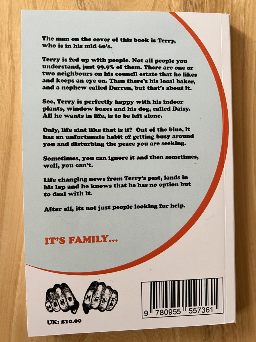 GerardO121964's tweet photo. Well this is my reading for the weekend sorted. Really looking forward to sitting down with a bottle of red, some good music, and the latest offering from @TheMumper,  Family. 

I have no doubt that many of you, like me, will instantly recognise and empathise with Terry 😀 https://t.co/VXZ3ziCAhP