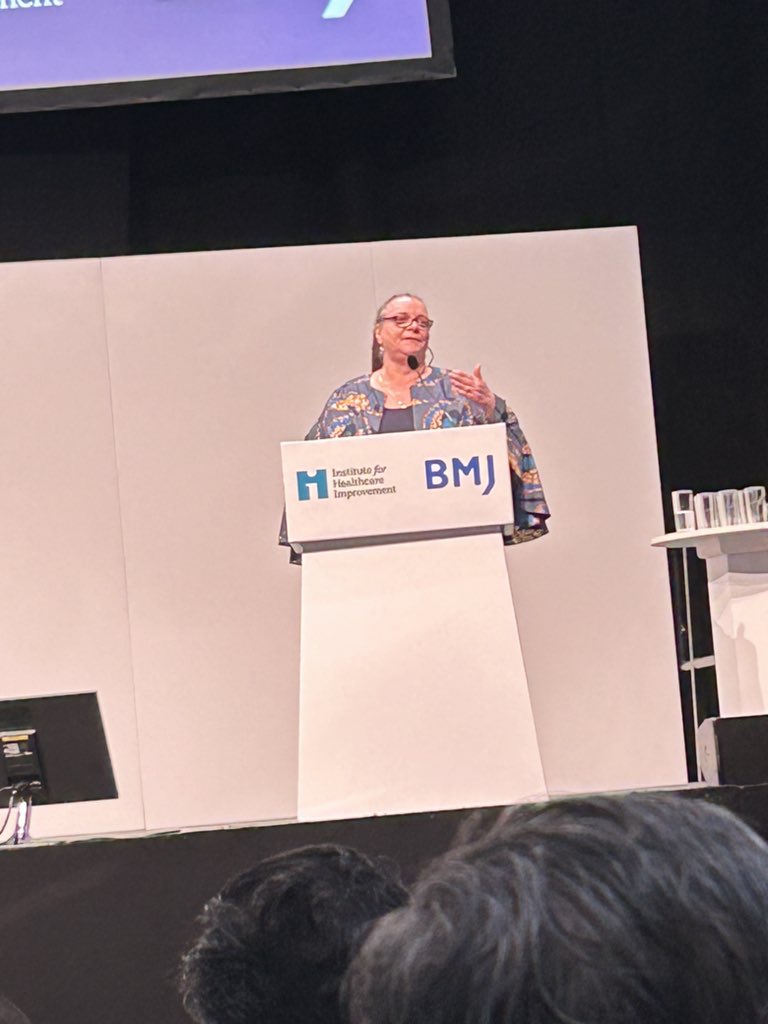 @MarieGNHS gives a cockney welcome to 3,000 delegates @QualityForum #Quality2024 @NHS_NELondon . Next she will be teaching steps for Candy 😂😂😂