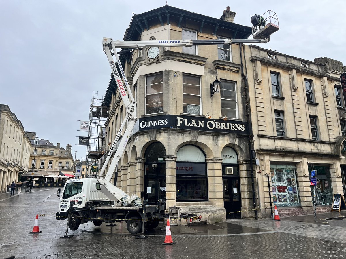 Our 24m machine & operator out on hire today for high level gutter cleaning works to be carried out in central Bath. #morcladaccess #guttercleaning #cherrypickerhire #southwest #bath #bristol #devon #cornwall #wales #gloucestershire #uk #poweredaccess #hire