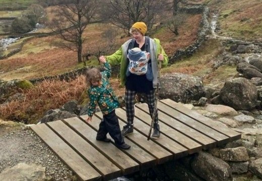 We're inviting new #parents/carers & their babies under the age of 2yrs to join us for relaxed guided #walks from Bowlees Visitor Centre on the last Thursday of the month - next one 25 April, 10-12. Free but booking required: bit.ly/3wX1m7U #NorthPennines #outdoors