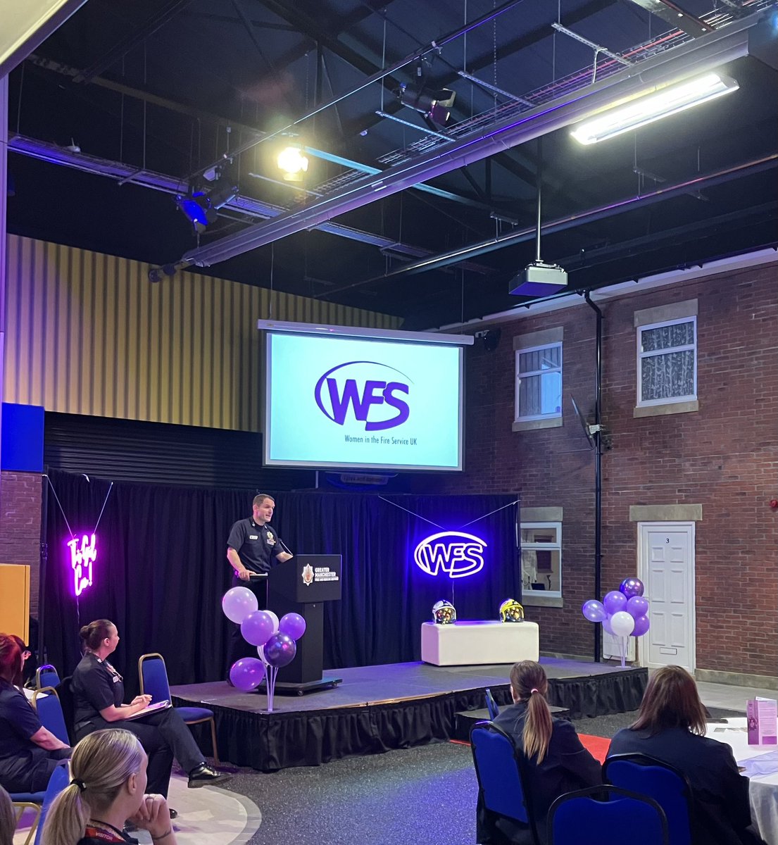 Powerful and personal opening of the WFS Greater Manchester event today @Suzziesue595 @manchesterfire @CFODaveRussel @SunitaGamblin #greatertogether