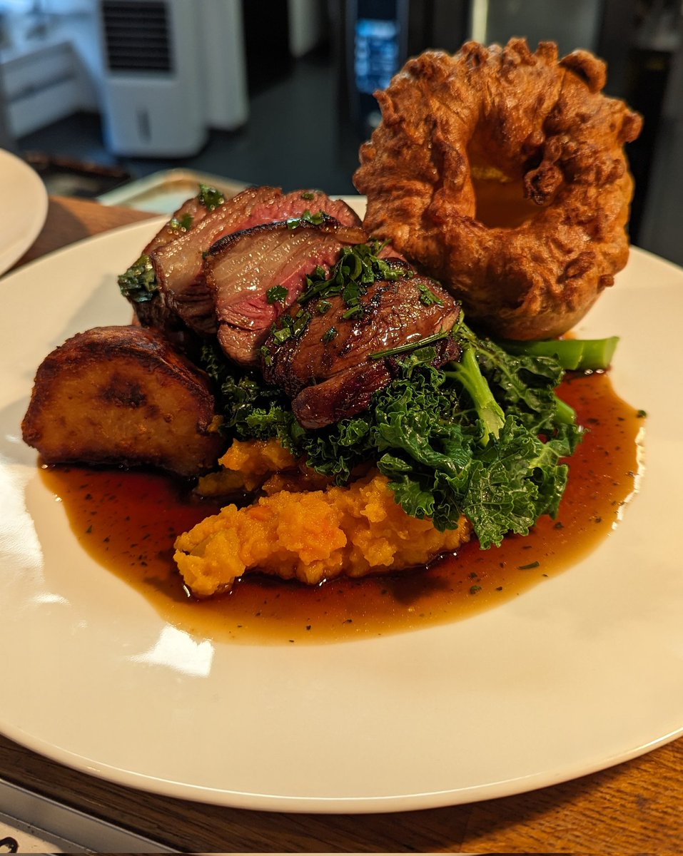 Last Sunday we had a roast lamb rump special on, it sold out in the first 2 hours of service!! Don't worry though, we have more specials lined up for this Sunday plus all your Sunday classics.