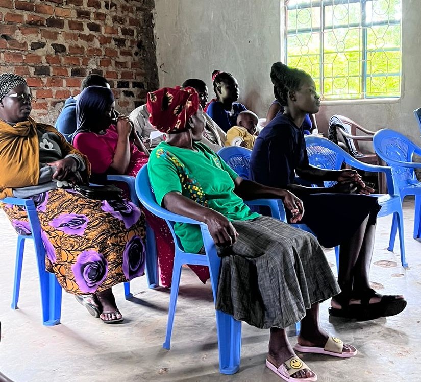 @irck_info in partnership with @CRSKenya held community sensitizations on the Nurturing Care Framework on #ECD across Busia County: Nambale and Matayos subcounties. Religious Leaders who are champions of #ECD are able to disseminate the Nurturing Care Framework handbook and…