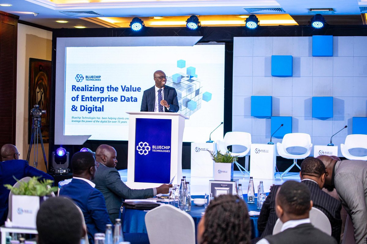 Manzi_Denis's tweet photo. Co-founder -Joseph @BluechipTechNG  Our Vision is to convert data in to business value. What do you do with those numbers? Create automatication for high value customers within banks, Telecom &amp;manufacturing. Clients need not to make a line for a service. 
#BlueChipTechUG https://t.co/u5d0HUvYFo