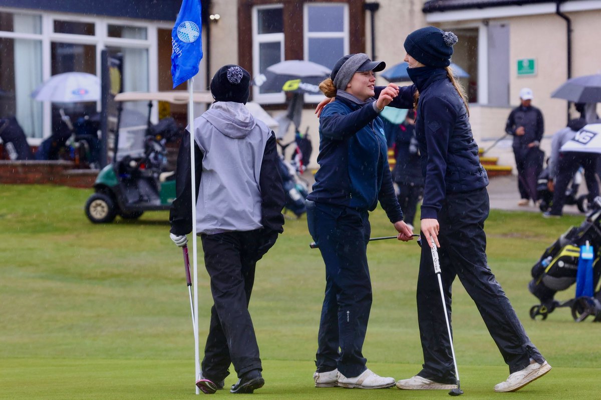 ScottishGolf's tweet photo. Super Scot Evie McCallum tops the leaderboard after the first round of the Scottish Girls' Open at Powfoot Golf Club 🏴󠁧󠁢󠁳󠁣󠁴󠁿

Play was suspended last night due to darkness and resumed at 7am this morning.

Scores after the first round 👉 https://t.co/COOWtSZn6N

#ScottishGirlsOpen2024 https://t.co/Uq9b1sU3Wn