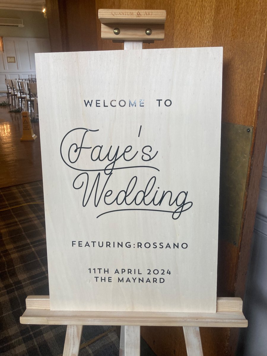 Sarah Julian tweet media