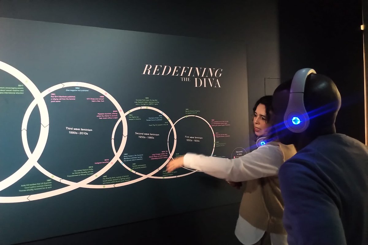 KBaileyCurator's tweet image. We said goodbye to DIVA ⁦@V_and_A⁩ yesterday before its world tour. Thank you to all the divas who made it possible. And everyone who has been on the journey, front of house teams ⁦@NETAPORTER⁩ Tonwelt. Last curator tour here with ⁦⁦⁦@DJTrevorNelson⁩ 🙏🤩