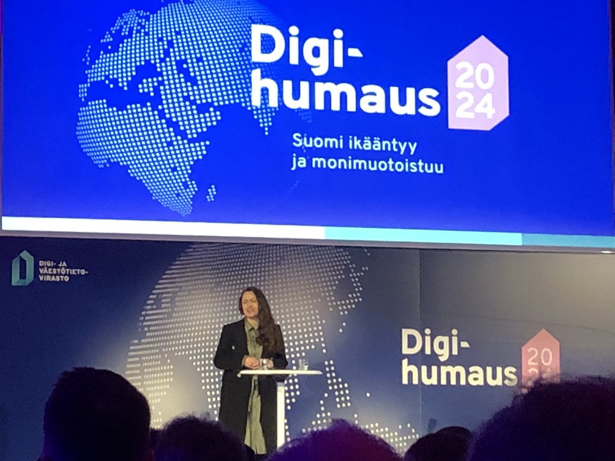 Katja Väänänen (@katjavnnn) on Twitter photo #Digihumaus käynnistyi Eino Grönin komealla esityksellä ”Sä kuulut päivään jokaiseen”. Ministeri <a href="/IkonenAK/">Anna-Kaisa Ikonen</a> avauspuheenvuorossaan totesi, että julkisten palvelujen digitalisointi mahdollistaa viranomaisrajat ylittävät ja sujuvammat palvelut erilaisiin elämäntilanteisiin. #Digihumaus käynnistyi Eino Grönin komealla esityksellä ”Sä kuulut päivään jokaiseen”. Ministeri <a href="/IkonenAK/">Anna-Kaisa Ikonen</a> avauspuheenvuorossaan totesi, että julkisten palvelujen digitalisointi mahdollistaa viranomaisrajat ylittävät ja sujuvammat palvelut erilaisiin elämäntilanteisiin.