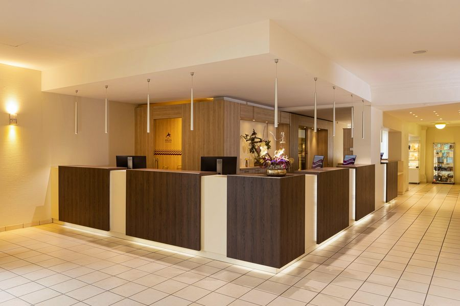 IFARuegen's tweet photo. Entflieht dem Alltag und taucht ein, in die entspannte Atmosphäre des IFA Rügen Hotel &amp; Ferienparks!
Für Reservierungen und Informationen besucht unsere Website 📷 https://t.co/UdbohnSK5G oder kontaktiert uns unter:
📷 +49 38393 90
📷 reservierung.iru@lopesan.com https://t.co/zVE6uozklV