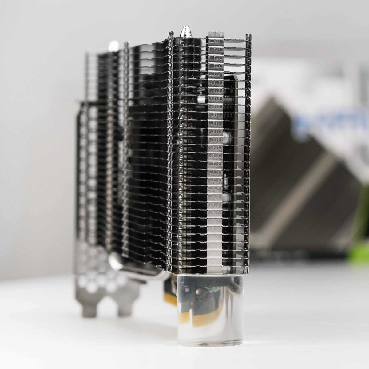 Check out the stunning details of #Palit GeForce RTX 3050 6GB KalmX. With passive-cooling design which guarantees Zero Noise, the #KalmX the ideal choice for creators who prioritize quietness in their workspace. Learn more: palit.com/palit/vgapro.p… #ZeroNoise #GPU