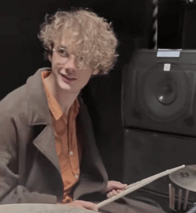 starry!!⭐️ tweet media