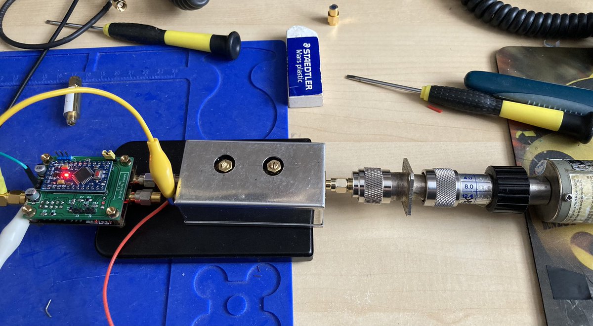 I’ve been melting more solder. 10MHz reference + ADF4351 SynthShield + multiplier / amplifier board. 
+6dBm 10GHz test source / beacon.