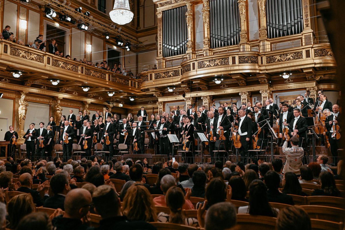 First concert done, two more to go: Impressions from yesterday’s magnificent performance of the @viennasymphony & @GautierCapucon under the direction of Petr Popelka. The programme included Dvořák’s Cello Concerto and Richard Strauss’ tone poems Don Juan and Till Eulenspiegel✨