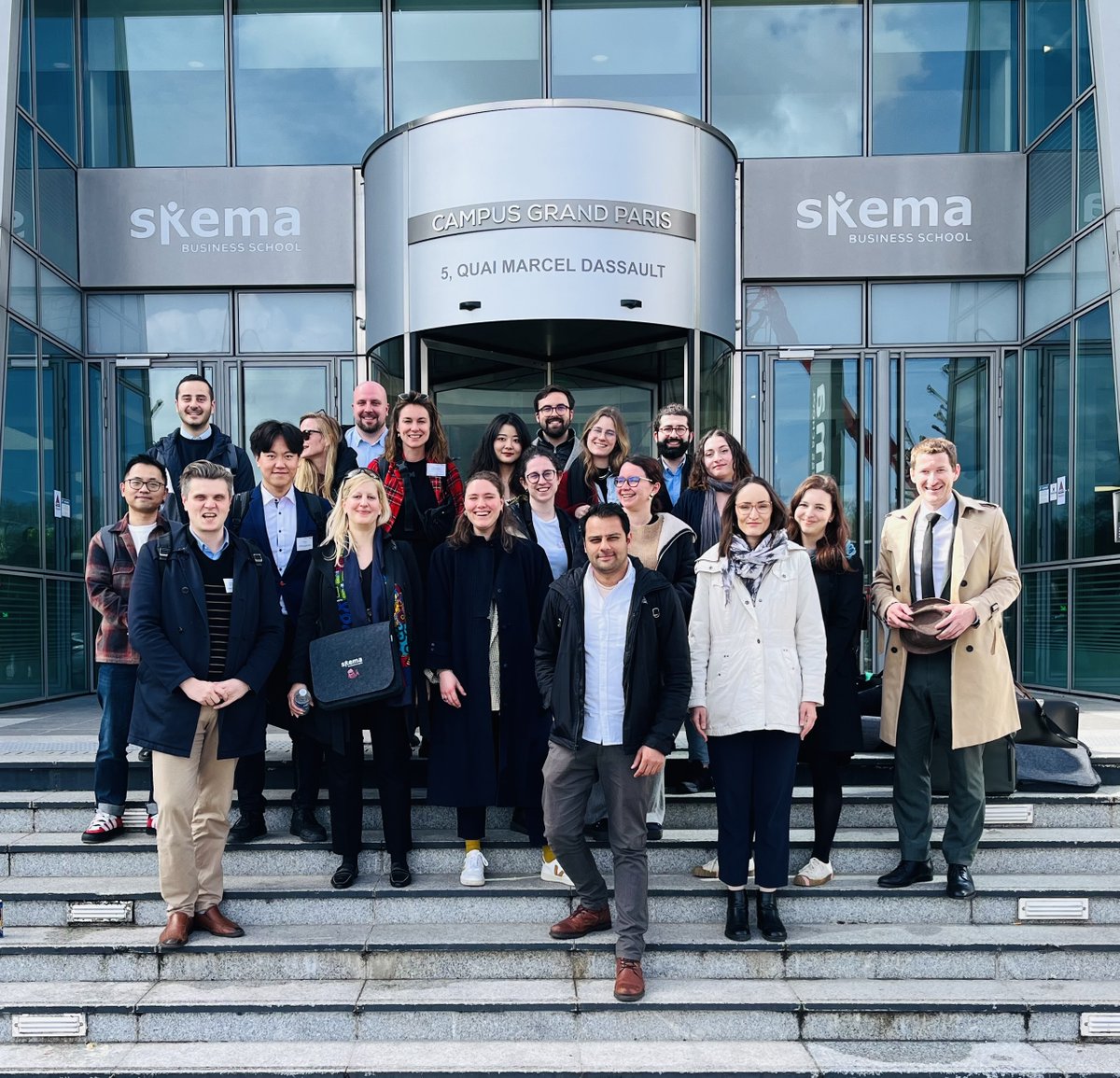 It was a pleasure taking part in the CHERN training school on 'Translating independent China research into actionable recommendations' last week in Paris hosted by @SKEMA_BS and @Inalco 🇪🇺🇨🇳!
